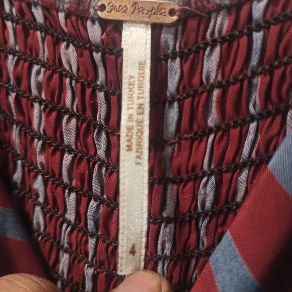 Free People City Girl JumpsuitSize 4 100% viscose. Dry clean only. - Picture 10 of 12